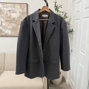 Re Ona Gray Blazer